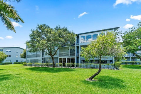 Tiny photo for 68 Suffolk B #680, Boca Raton, FL 33434 (MLS # B26070963)