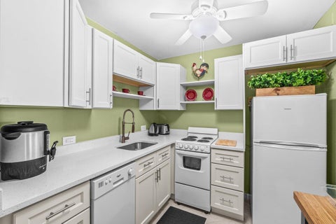 Tiny photo for 68 Suffolk B #680, Boca Raton, FL 33434 (MLS # B26070963)
