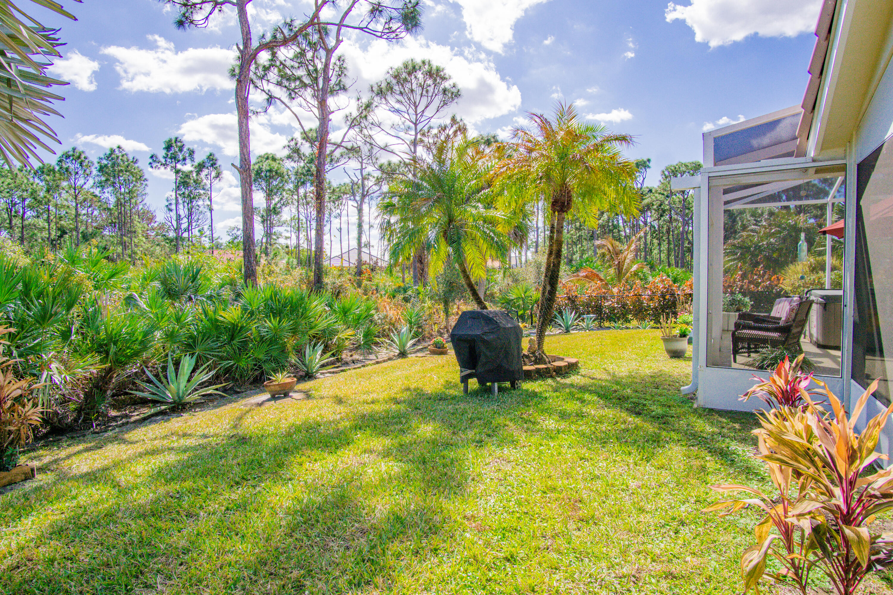 MARINER VILLAGE - Residential