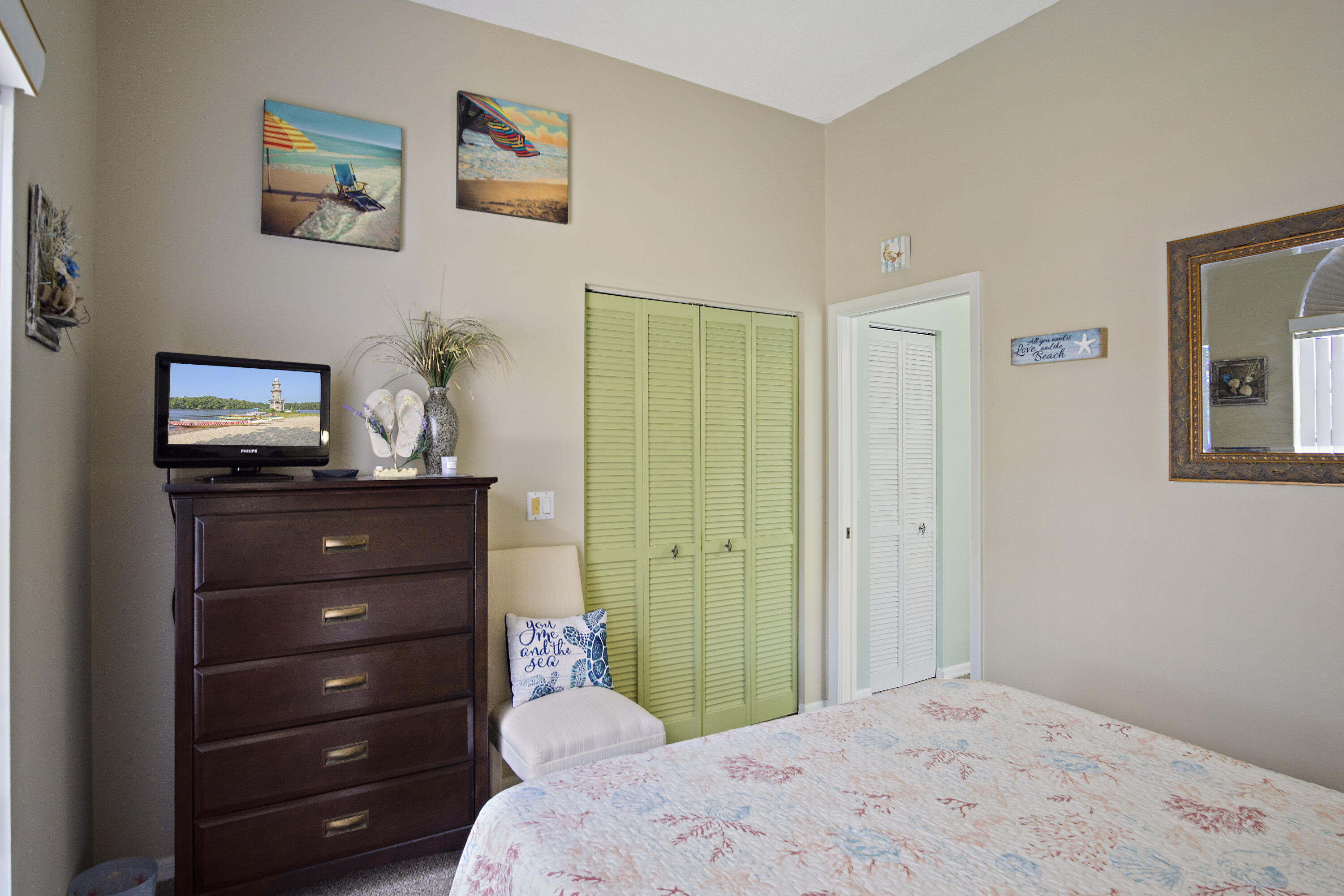 MARINER VILLAGE - Residential