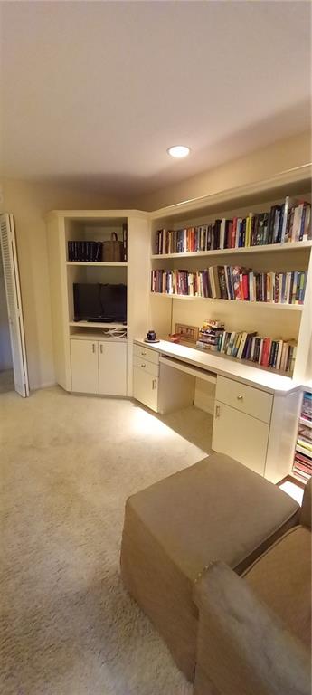 THE INVERRARY COUNTRY CLU - Residential