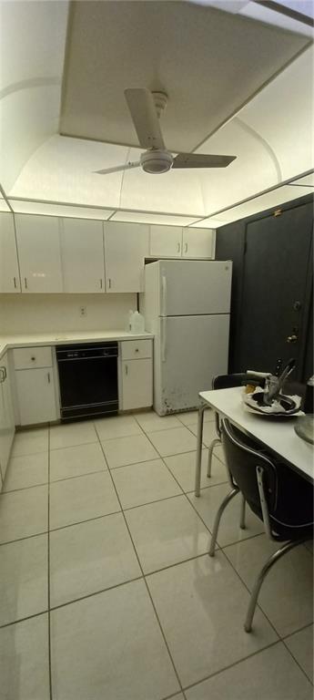 THE INVERRARY COUNTRY CLU - Residential