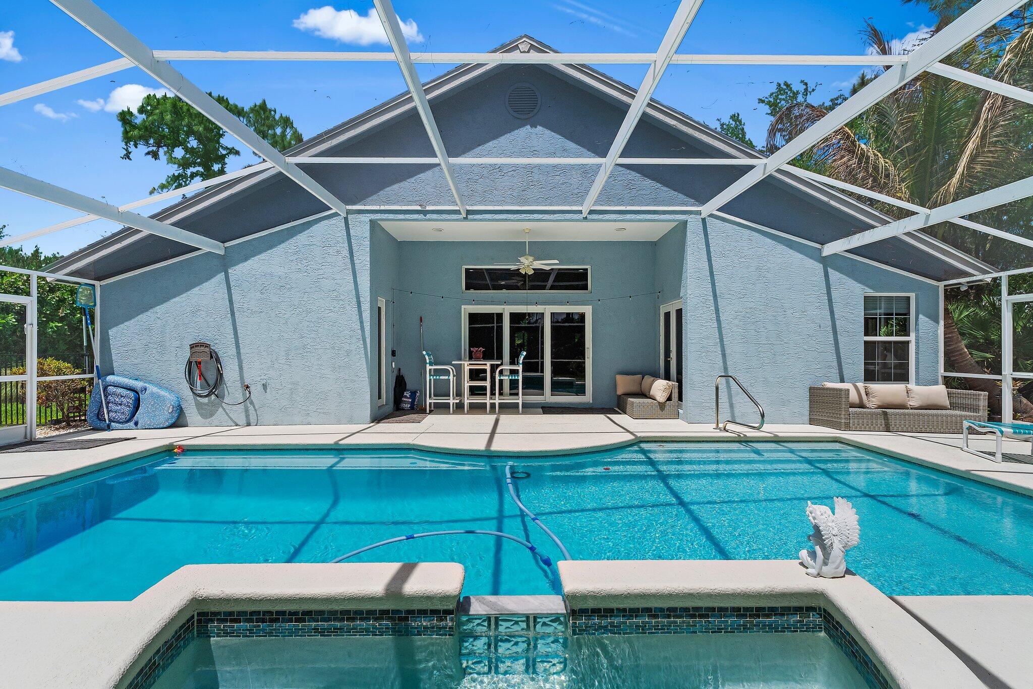 LOCKS LANDING - Residential
