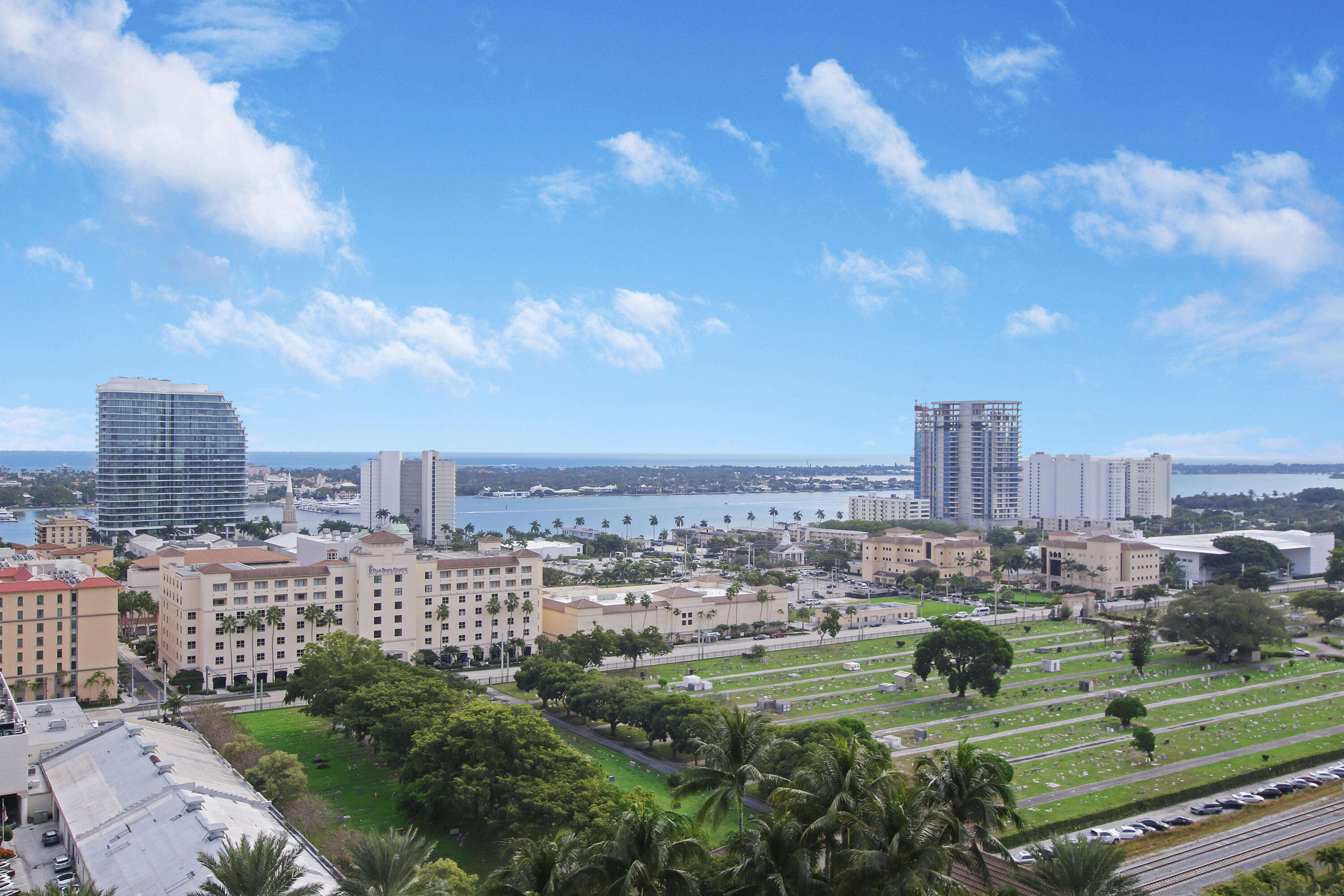 CITYPLACE SOUTH TOWER CONDO - Residential