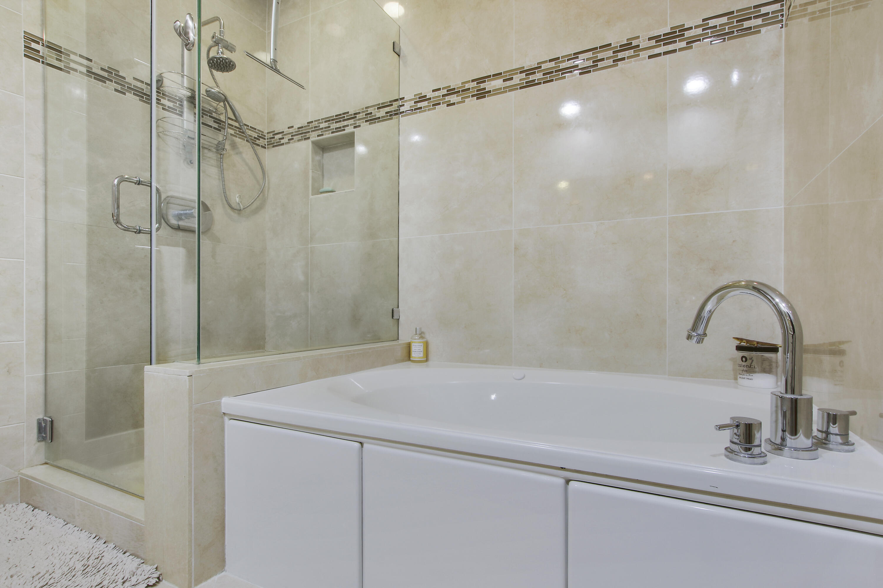 CITYPLACE SOUTH TOWER CONDO - Residential