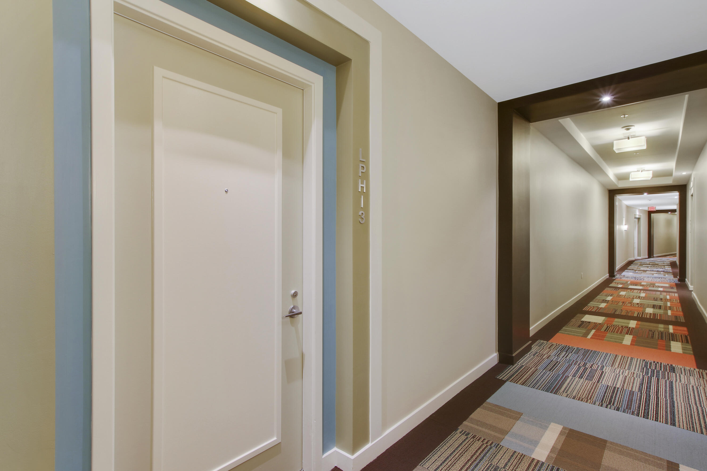 CITYPLACE SOUTH TOWER CONDO - Residential