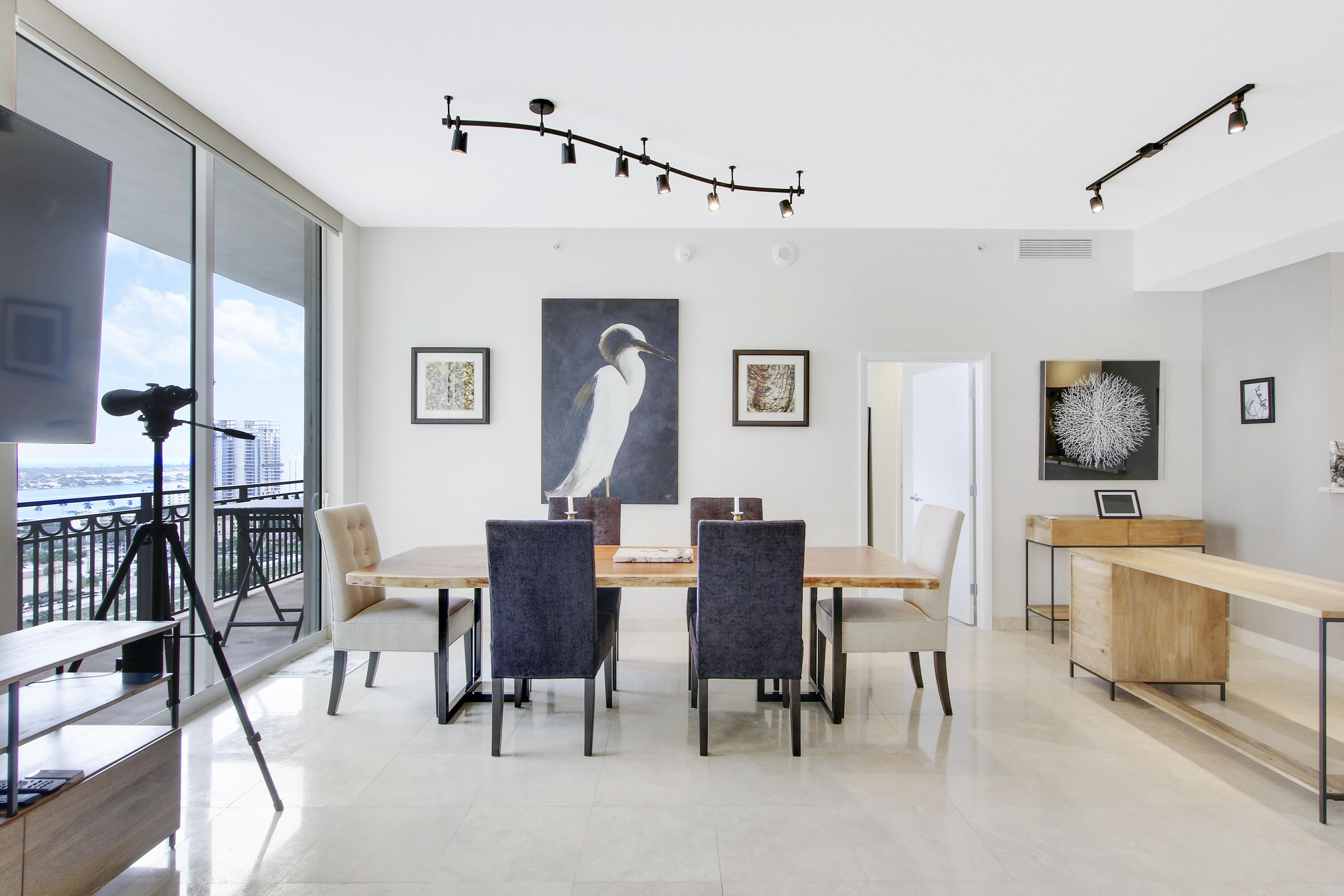 CITYPLACE SOUTH TOWER CONDO - Residential