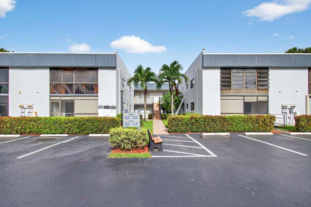 Photo of 15108 Ashland Drive #190, Delray Beach, FL 33484 (MLS # R11108874)