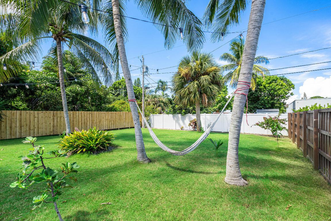 DELRAY MNR - Residential