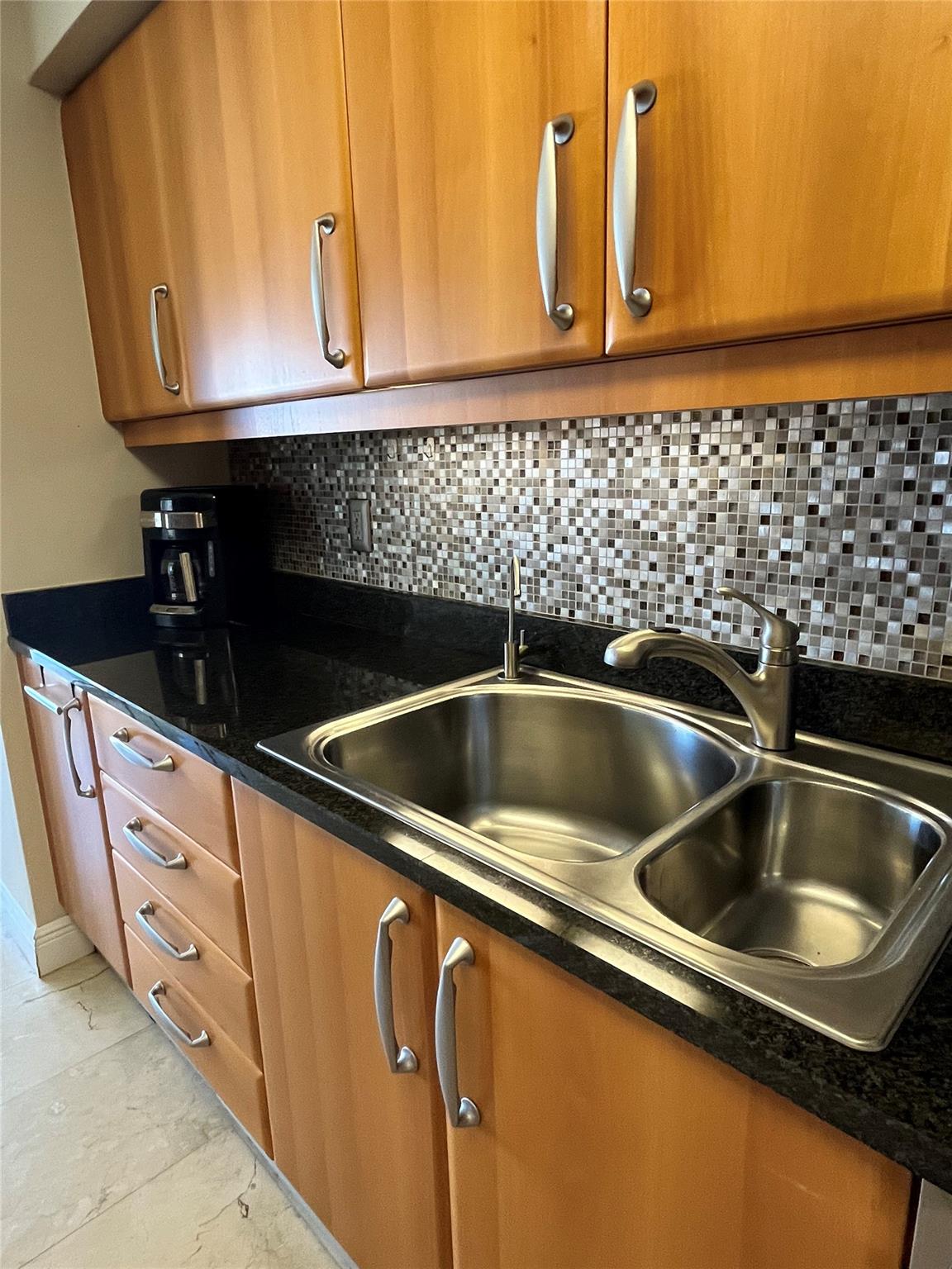 Oceania V Condo - Residential Lease