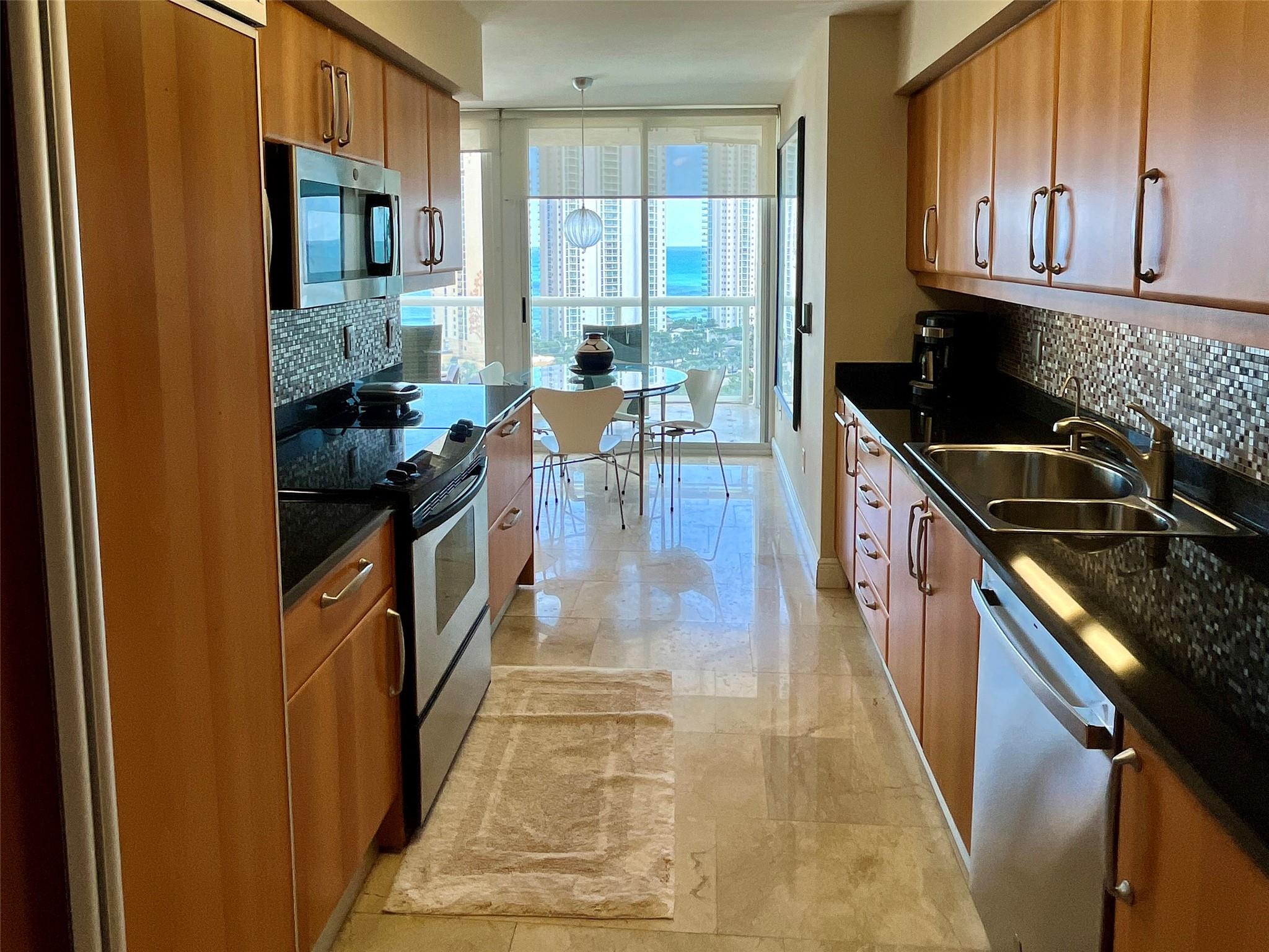 Oceania V Condo - Residential Lease