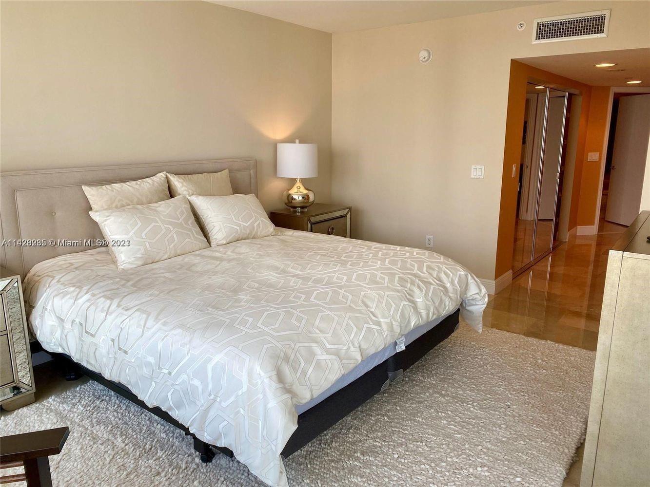 Oceania V Condo - Residential Lease