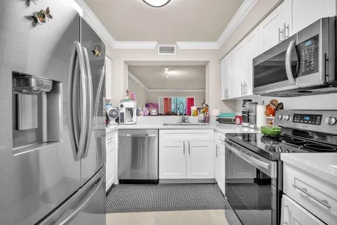 7609 Trent Drive Unit 105, Tamarac, FL 33321 - MLS#: R11049597