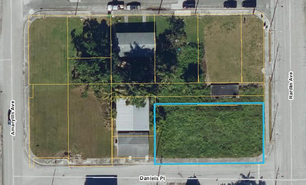 Photo of * Daniel Place, Pahokee, FL 33476 (MLS # R11113902)