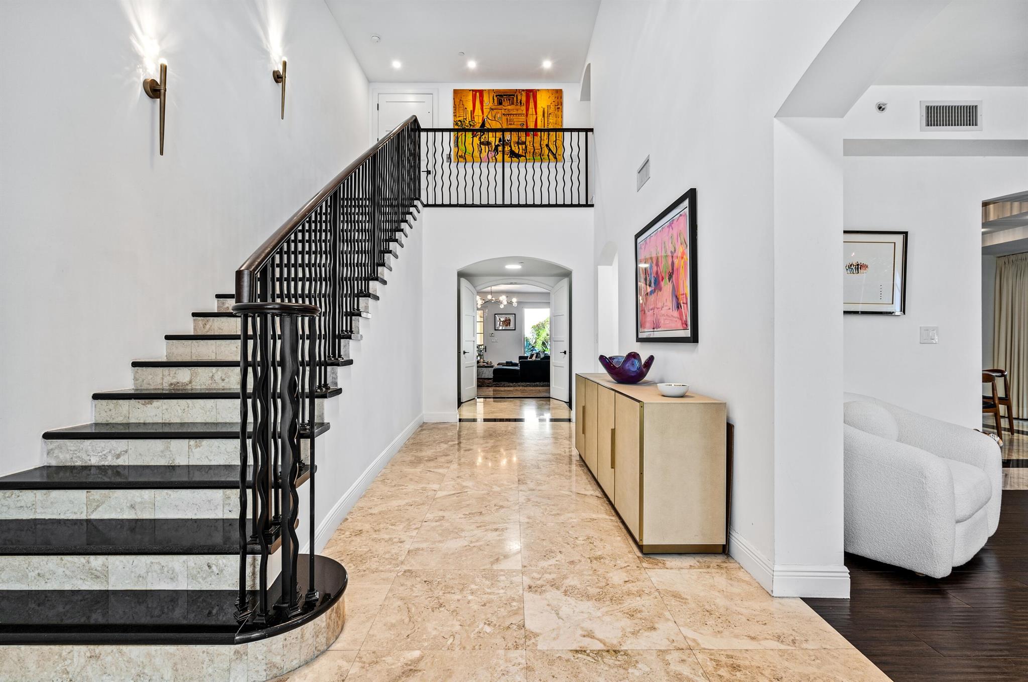 1216 Palm Trail