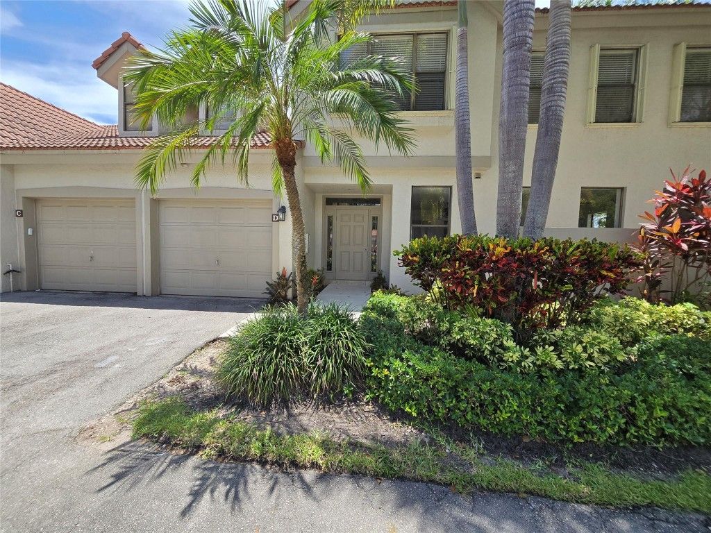 Photo of 5800 Coach House Circle #D, Boca Raton, FL 33486 (MLS # F10518827)
