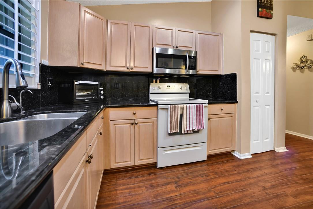 Royal Land Amd 132-20 B - Residential