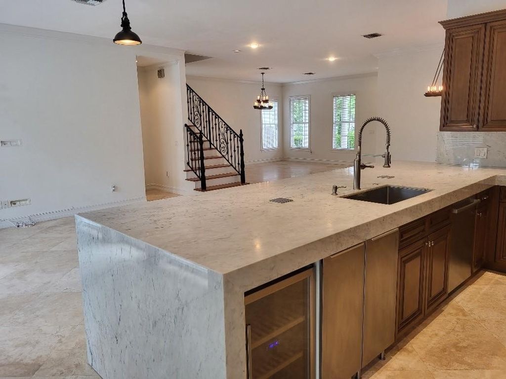 Photo of 1604 NE 17 Avenue, Fort Lauderdale, FL 33305 (MLS # F10483510)