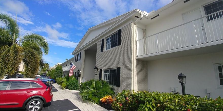 South-facing, renovated waterfront unit w/direct views to the canal & pool areas. Updated w/the open concept feel that most buyers are looking for. Sizeable 1 bed/1 bath, w/ 20" tile throughout.  Updated kitchen with stainless steel appliances, and granite tile countertops.  Unit has impact windows, central AC, common laundry, & possible boat dockage if needed. Walkable to shopping, restaurants, movie theatre & the beach is only 1/2 mile away. Low maintenance fee. Freshly painted exterior.