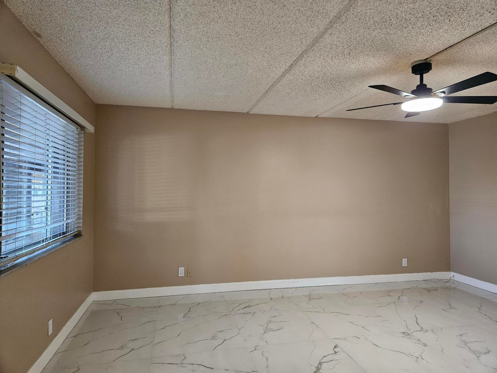 300 VILLAGE GREEN Circle S 114