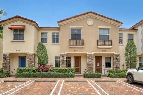 8332 Cocoplum Sound Lane West Palm Beach FL 33411