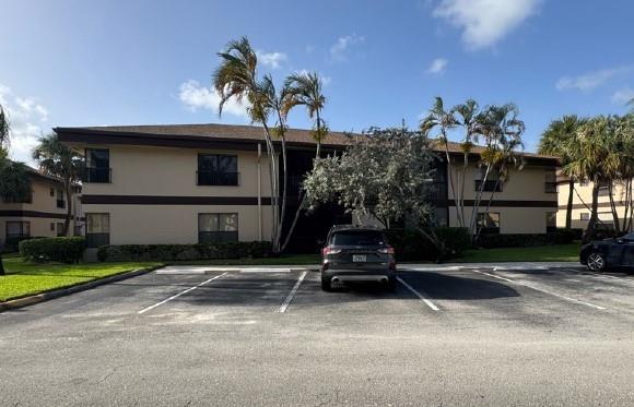 Auction Property. AUCTION/OCCUPIED. Spacious condo unit. 3 bedrooms, 2 bathrooms. The property is sold as-is with NO property disclosure or inspection reports, NO interior photos, NO lease in place, NO ACCESS - the seller does not represent or guarantee occupancy status. NO VIEWINGS of this property. Please DO NOT DISTURB the occupant. "As is" CASH ONLY sale with no contingencies or inspections. Buyer will be responsible for obtaining possession of the property upon closing.