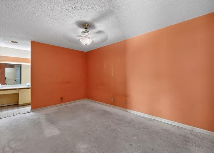 APPLEWOOD VILLAGE IV-E CO - Residential