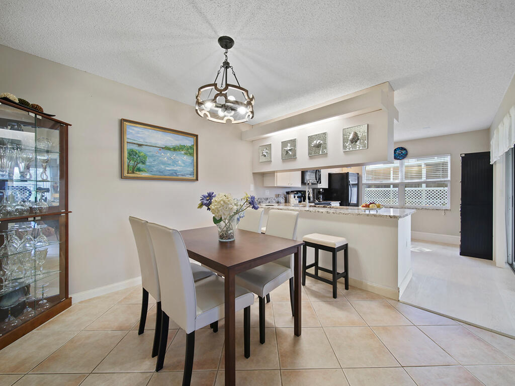 STAMFORD AT SUNSET TRACE A PLAT OF - Residential