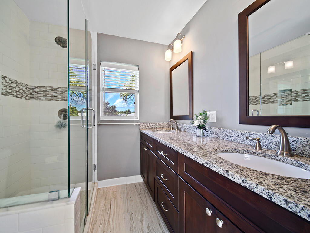 STAMFORD AT SUNSET TRACE A PLAT OF - Residential