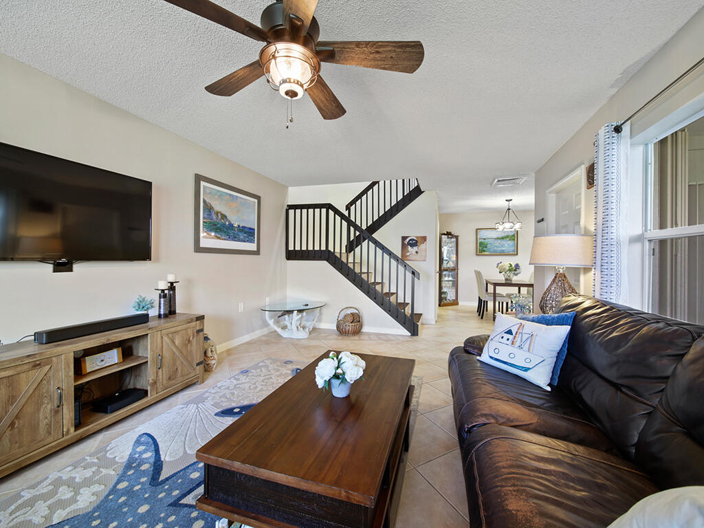 STAMFORD AT SUNSET TRACE A PLAT OF - Residential