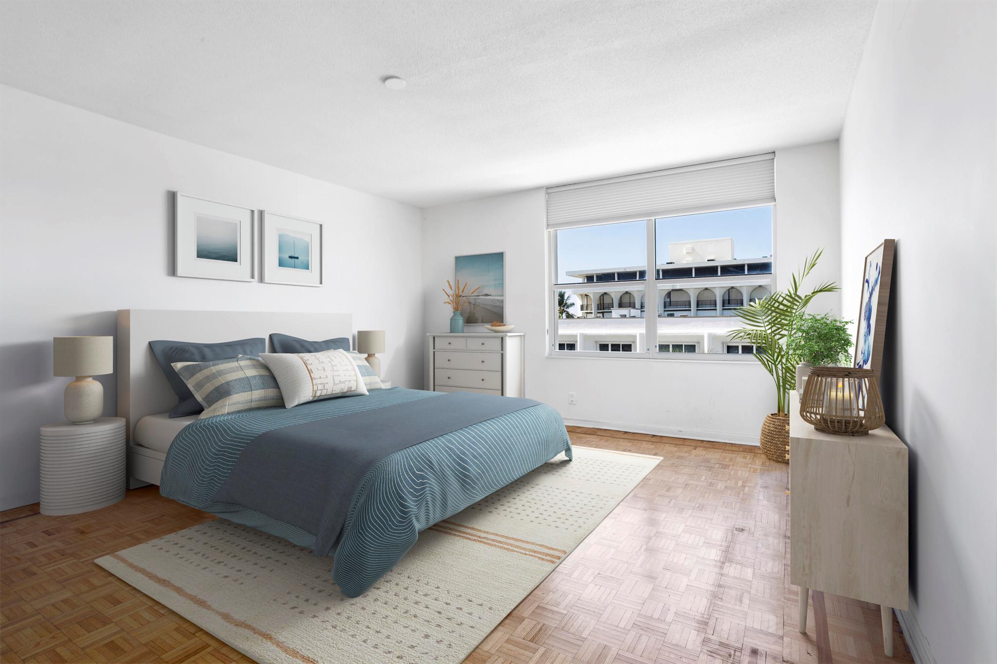 LOWELL HOUSE CONDO - Residential