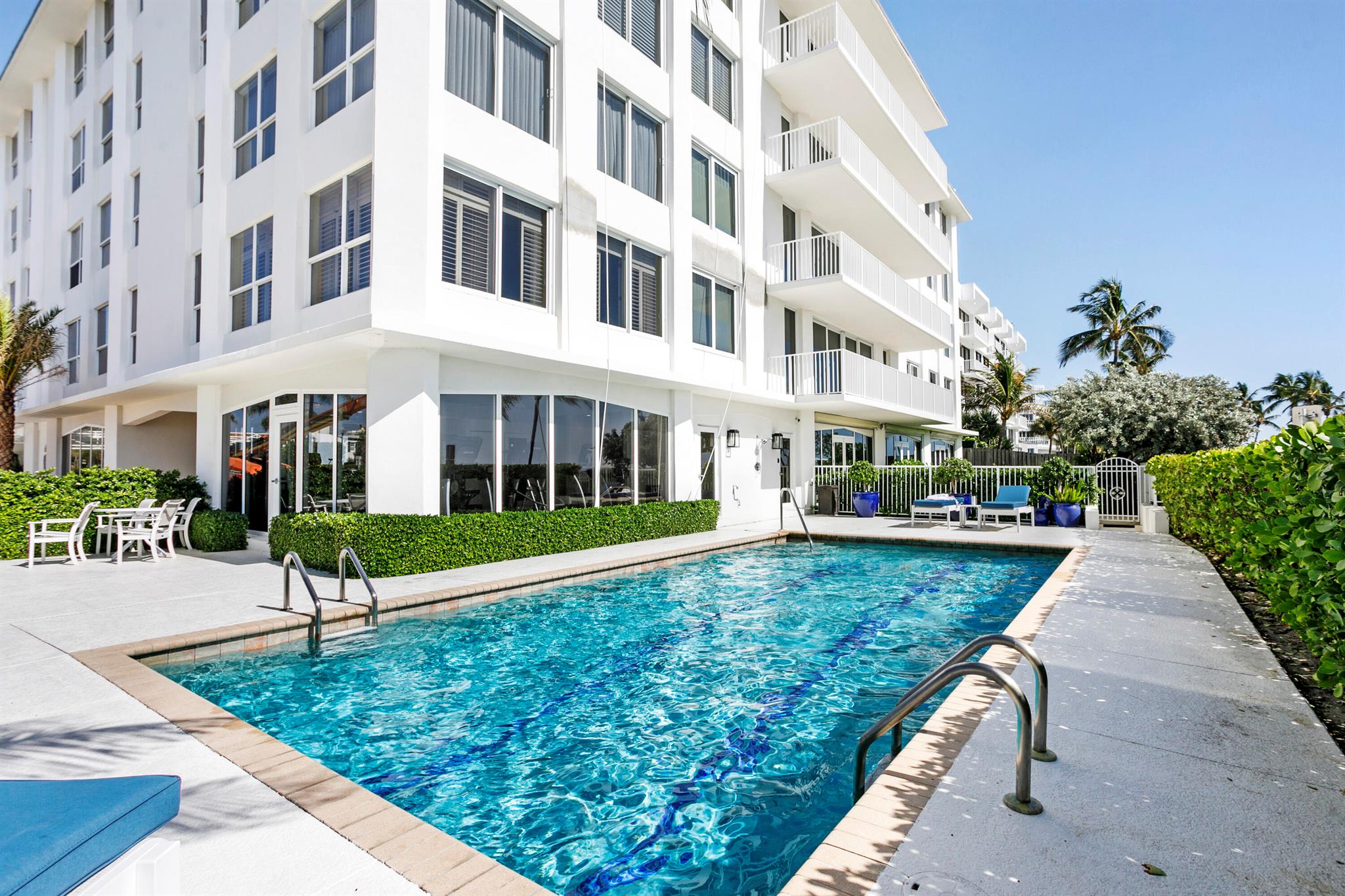 LOWELL HOUSE CONDO - Residential