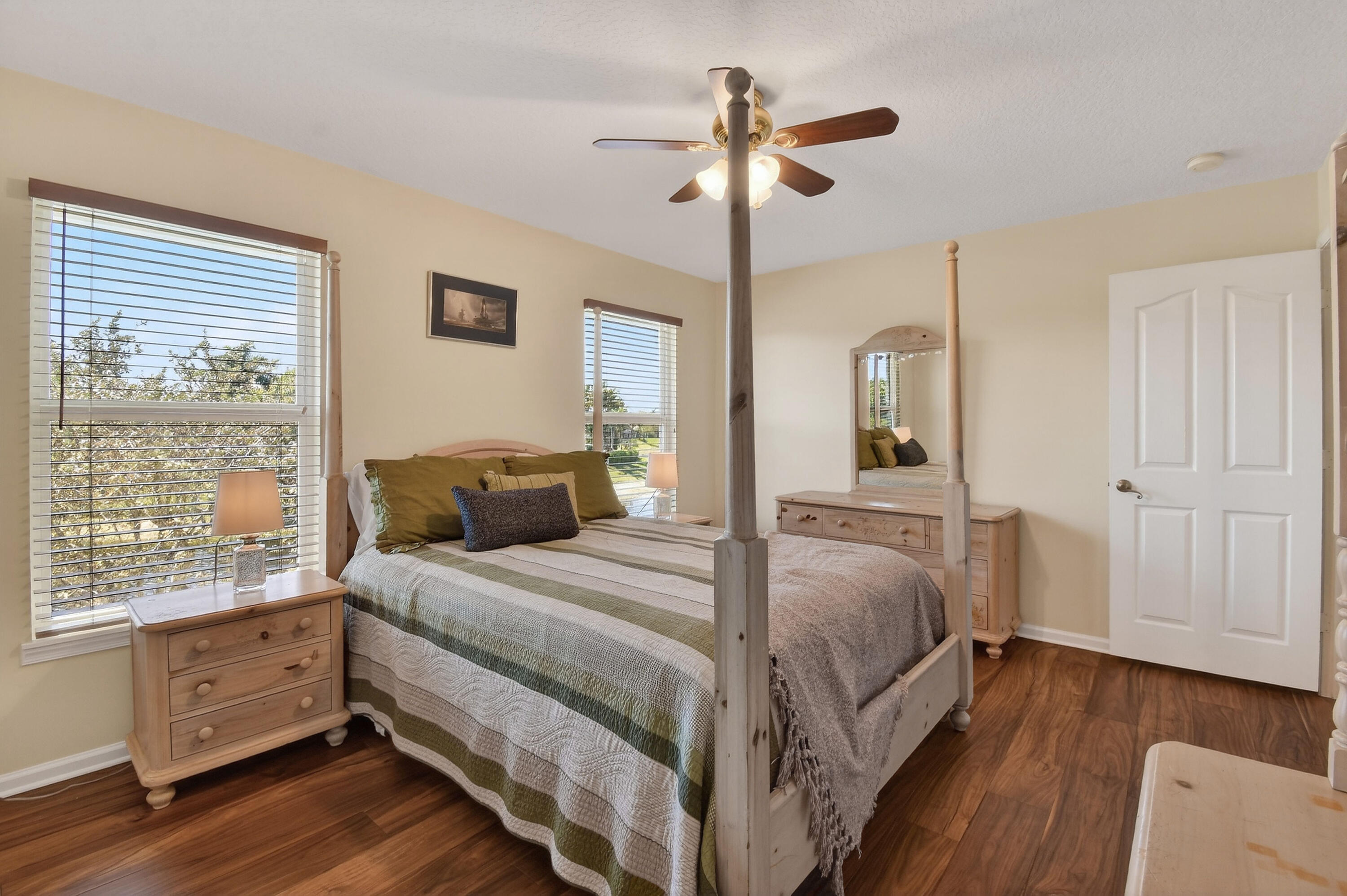 EGRET LANDING AT JUPITER - Residential