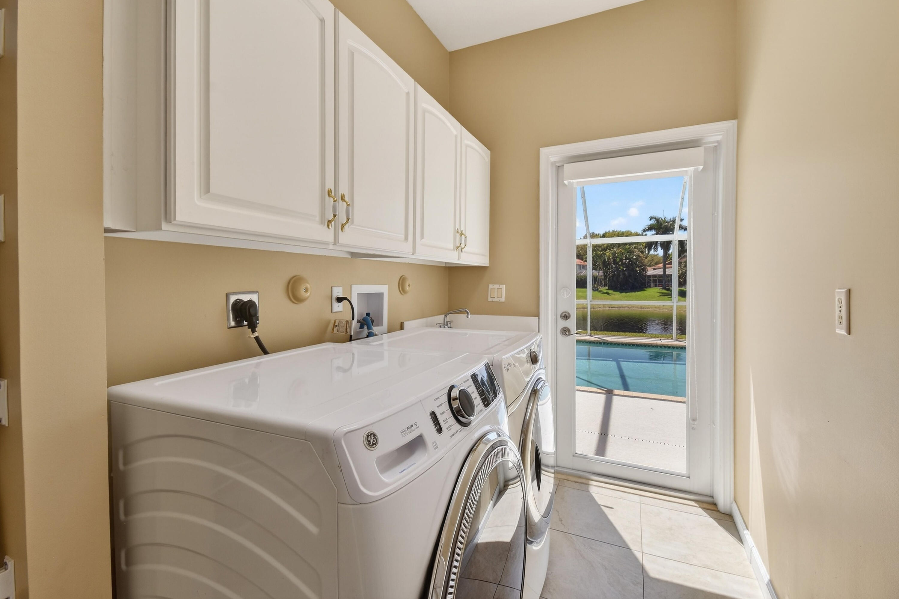 EGRET LANDING AT JUPITER - Residential