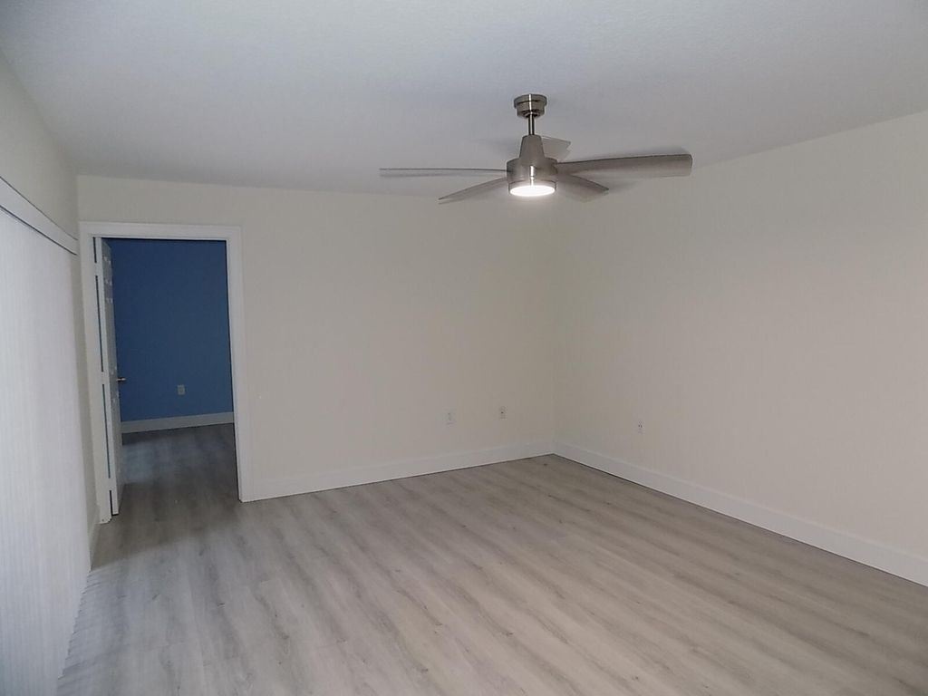 Photo of 619 6th Terrace, Palm Beach Gardens, FL 33418 (MLS # R11164041)