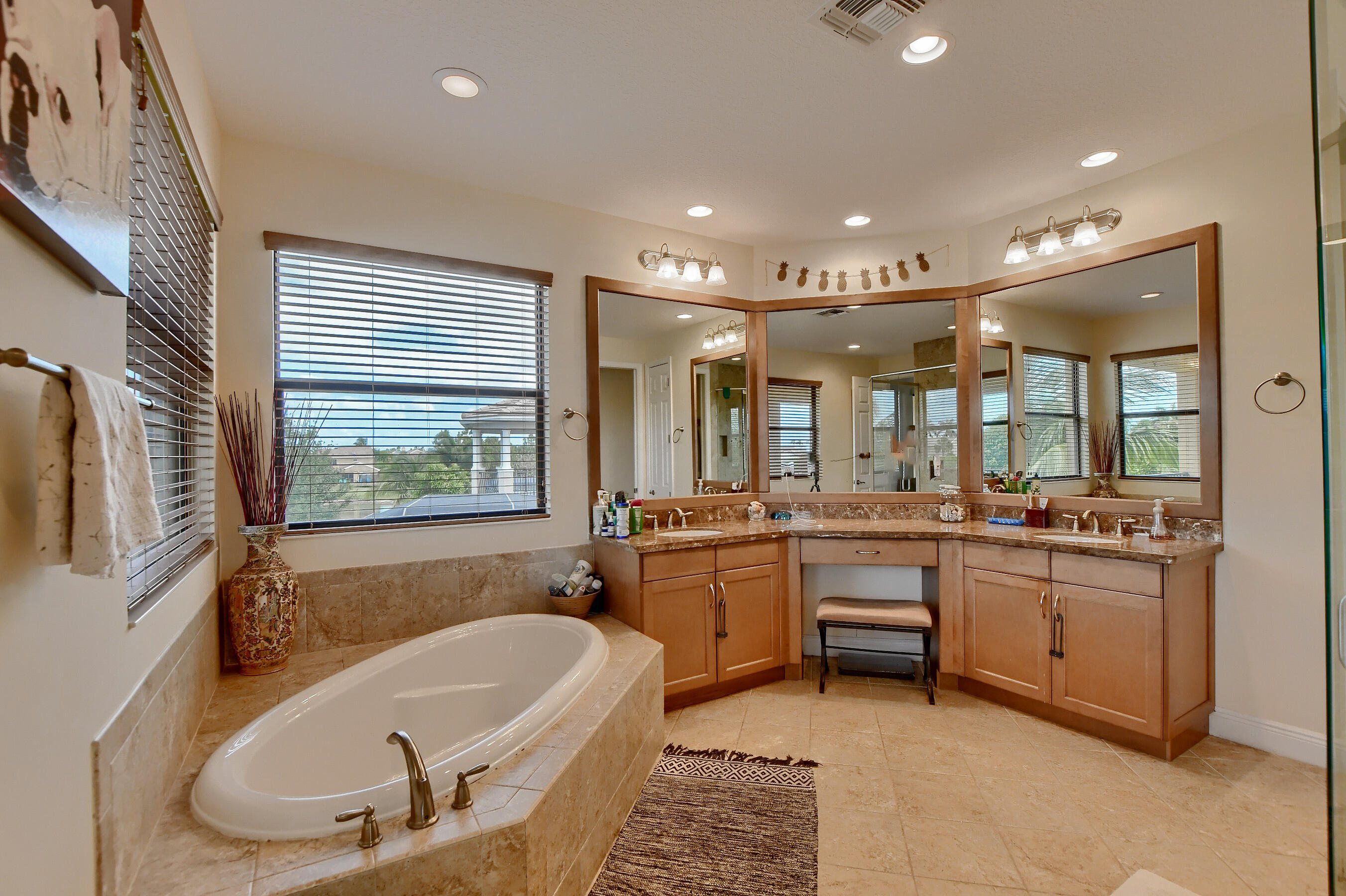 BOCA RESERVE PUD - Residential Lease