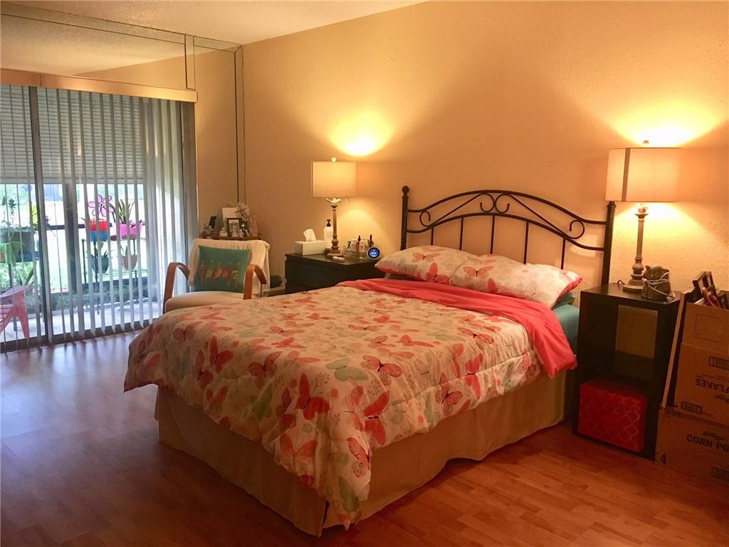 RAMBLEWOOD EAST CONDO - Residential Lease