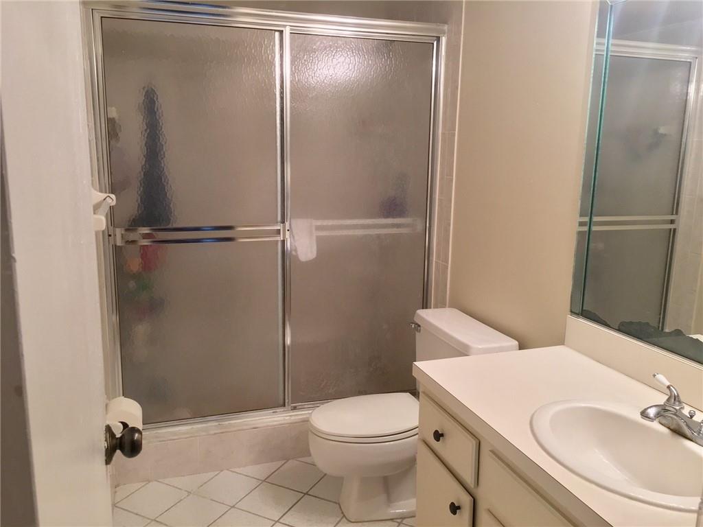 RAMBLEWOOD EAST CONDO - Residential Lease