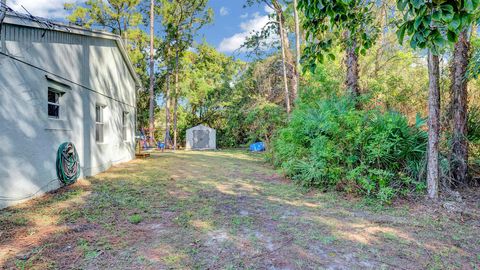 A home in Loxahatchee