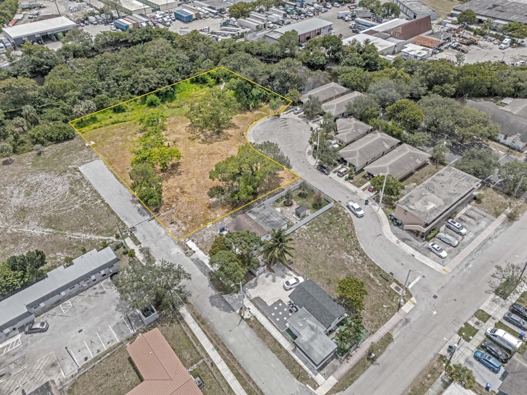 Harris Sub 21-40 B - Land