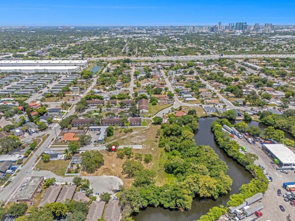 Harris Sub 21-40 B - Land