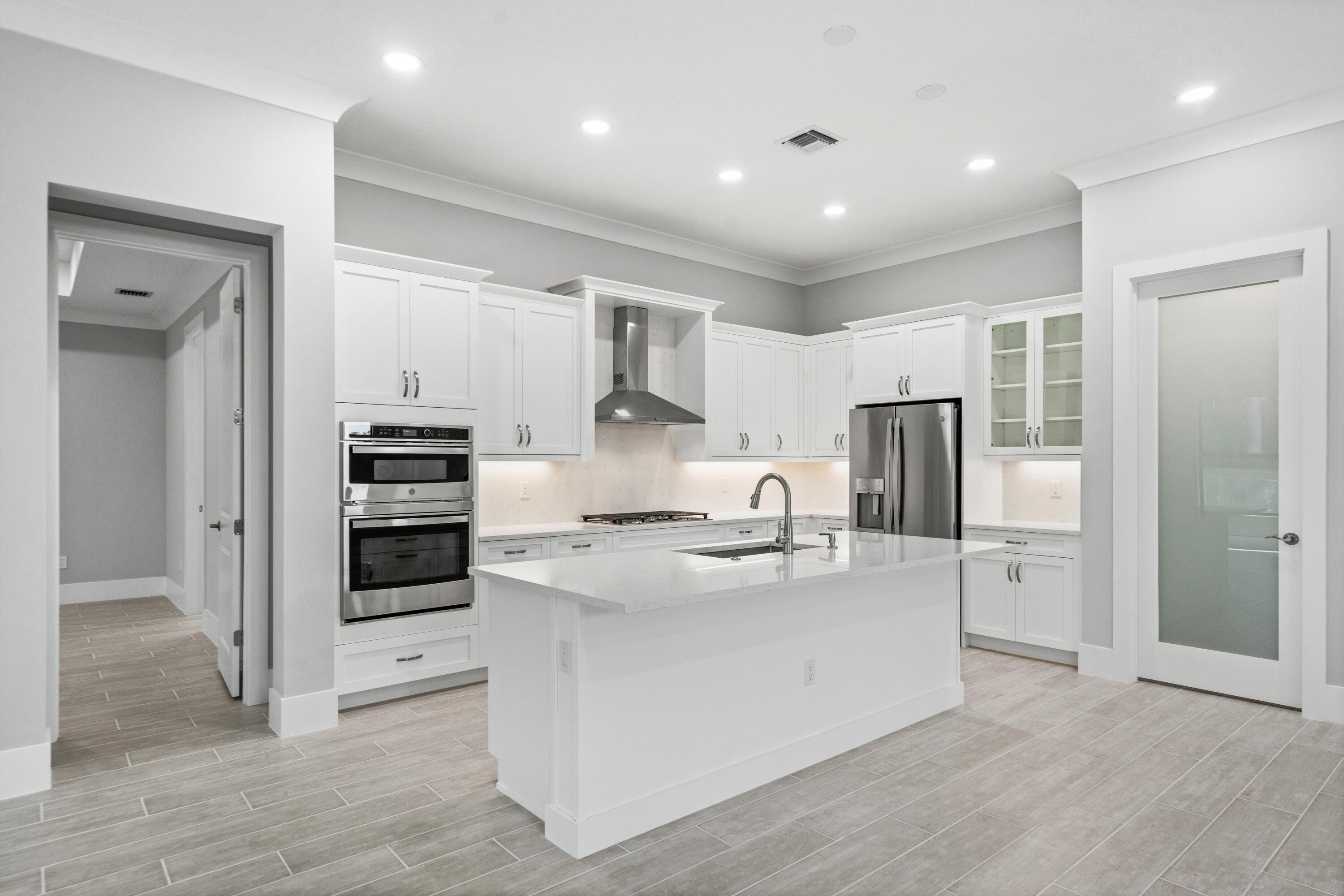 692 Ravens Landing Drive