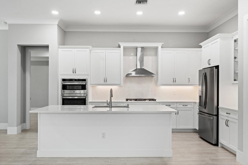Photo of 692 Ravens Landing Drive, Vero Beach, FL 32968 (MLS # B26035939)
