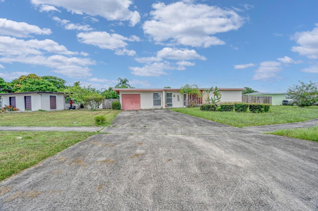 Photo of 159 NE Lobster Road, Port Saint Lucie, FL 34983 (MLS # R11113213)