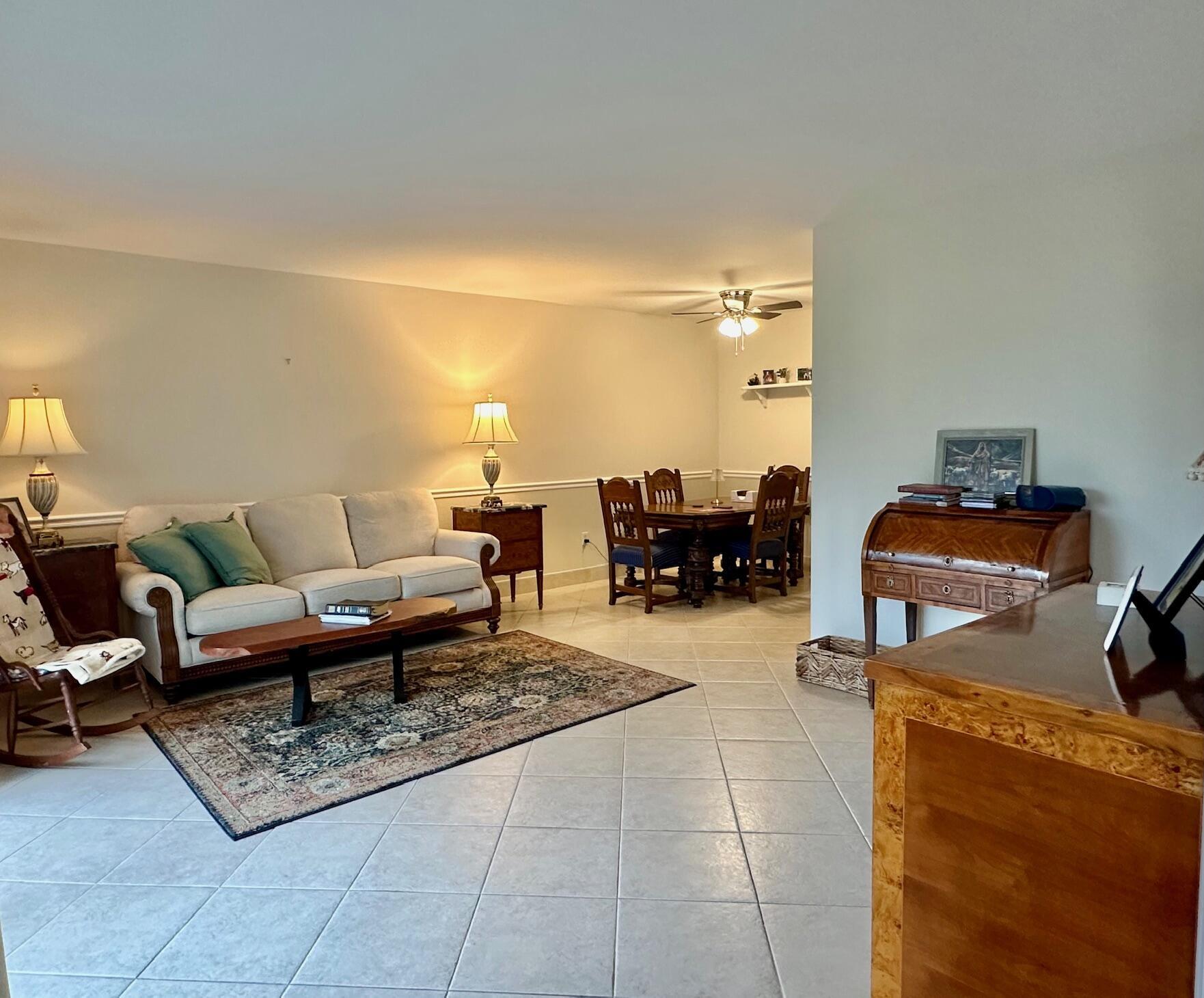 310 N North Boulevard 1c