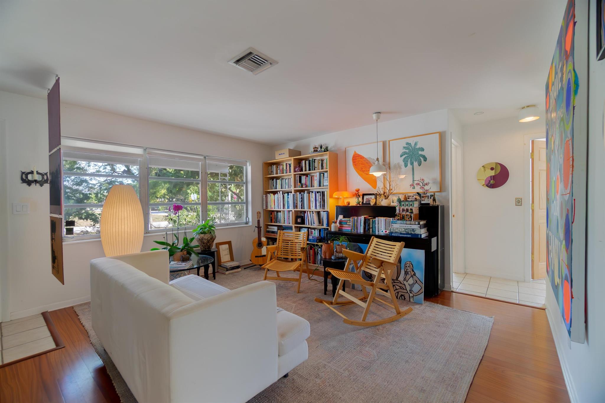 204 SW 10th Avenue