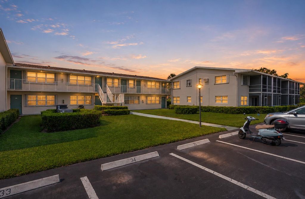 Photo of 740 W Horizons W #203, Boynton Beach, FL 33435 (MLS # B26026389)