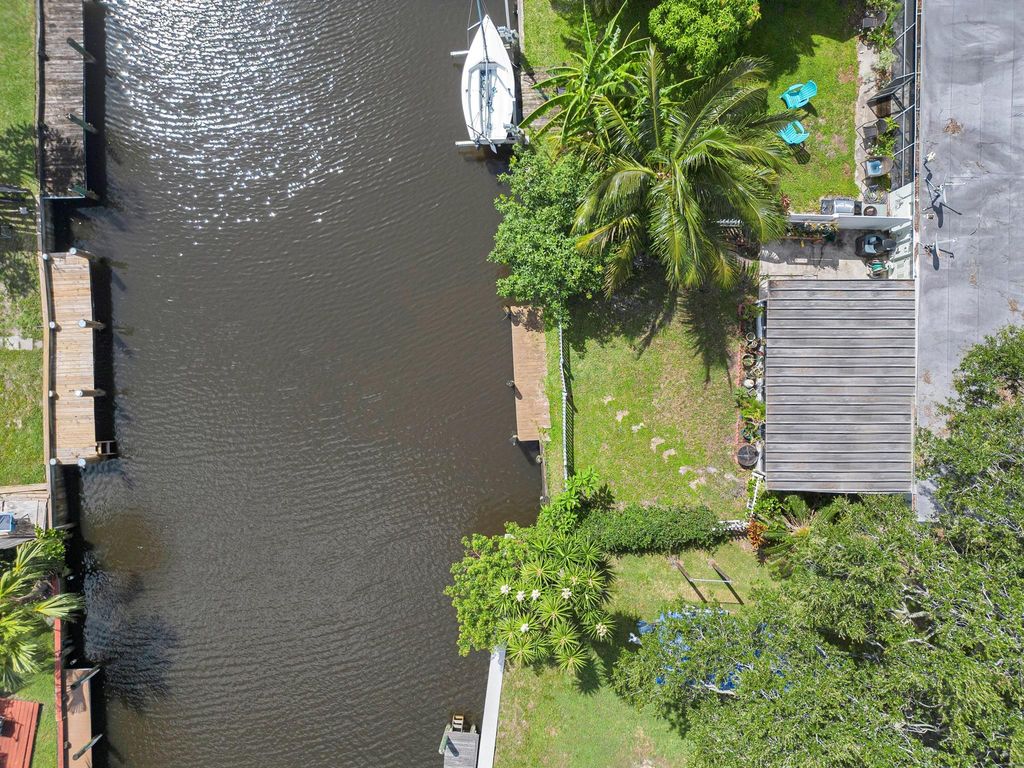 Photo of 103 SW Hideaway Place, Stuart, FL 34994 (MLS # R10999334)