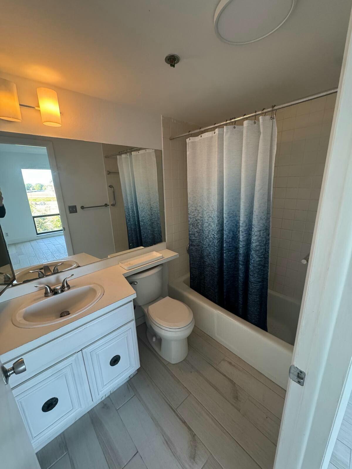 Lands of the President Cond 8-A & 8-B - Residential Lease