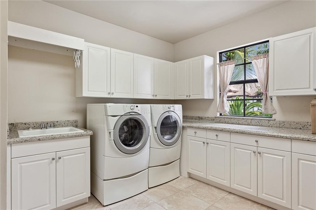 CORAL RIDGE GALT - Residential